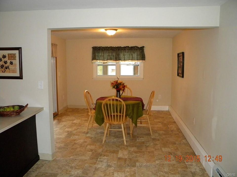 402 Wells Ave W, North Syracuse, NY 13212 Zillow