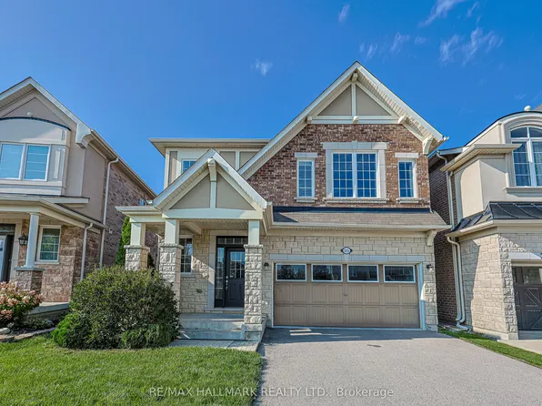 315 Thomas Phillips Dr, Aurora, ON L4G 0T3