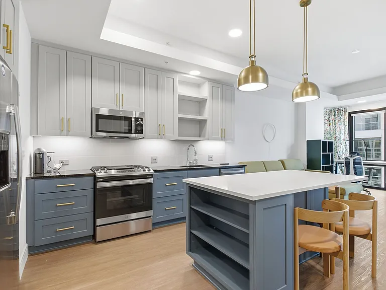930 Commerce St #1608 — Photo 2