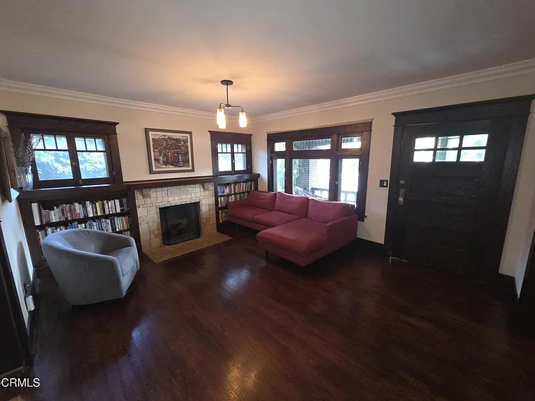 126 N Meridith Ave — Photo 4