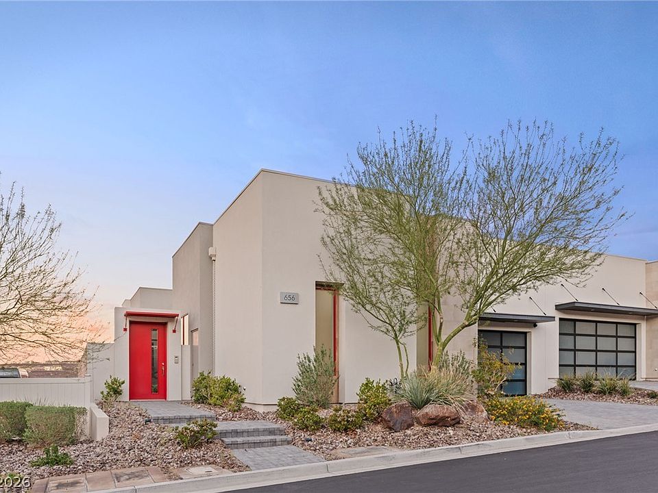 1st image of 656 Falcon Summit Ct