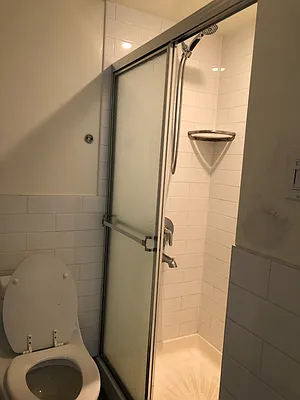 Rented by Bouklis Group | media 10