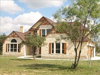 1st image of 822 Oak Bluff Trl