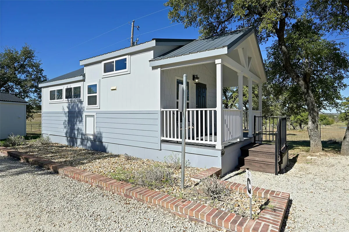 Building Photo - 257 County Road 278 #C