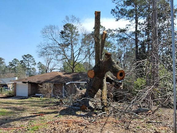 2nd image of 3024 Sterling Rd