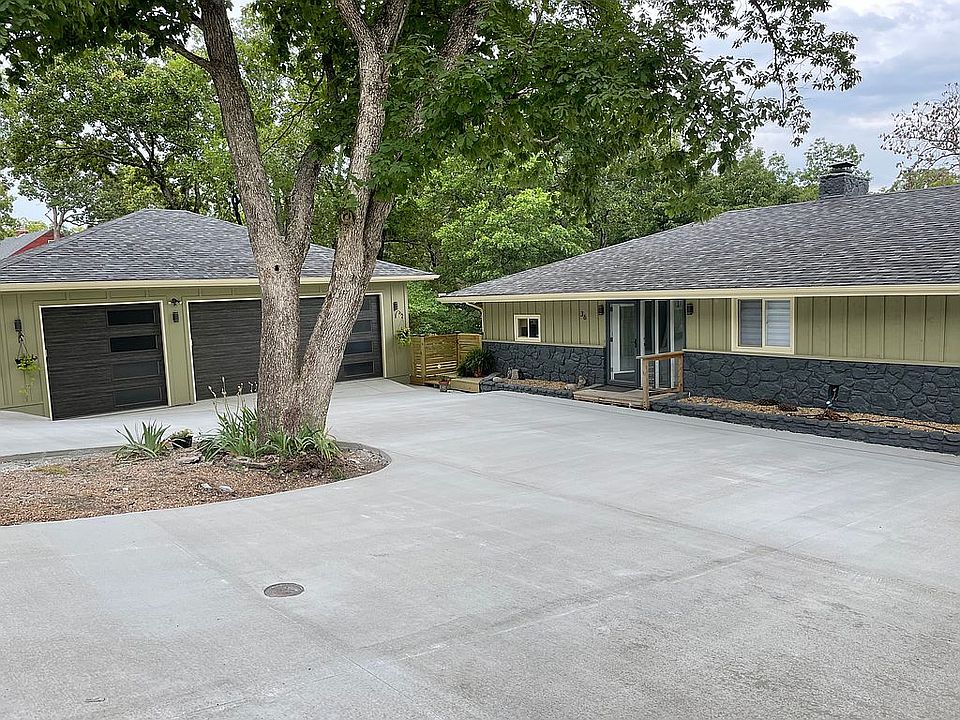 1st image of 36 Oak Shadow Dr