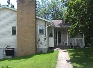 3731 S Myersville Rd, Uniontown, OH 44685