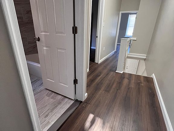 5th image of 1732 N Wilton St #1