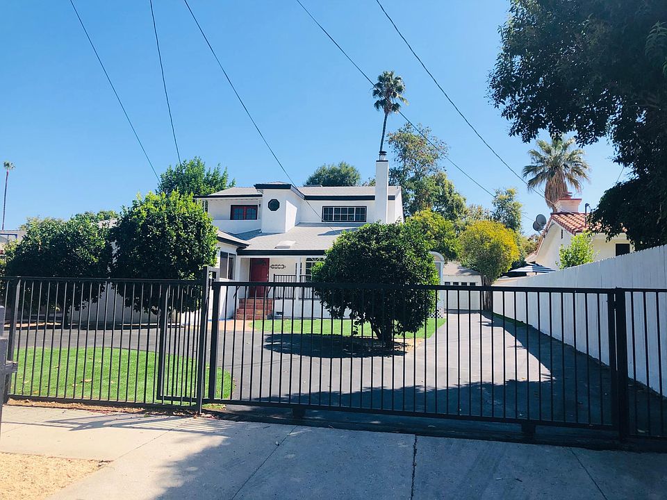 Gated with circular driveway