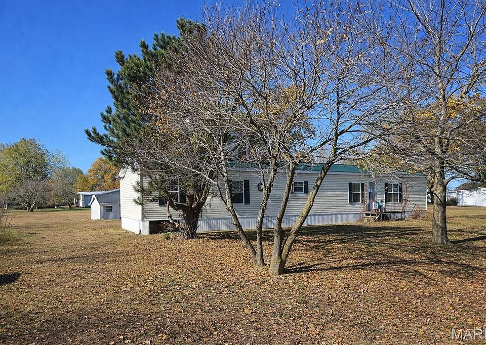 2nd image of 11 Melissa St