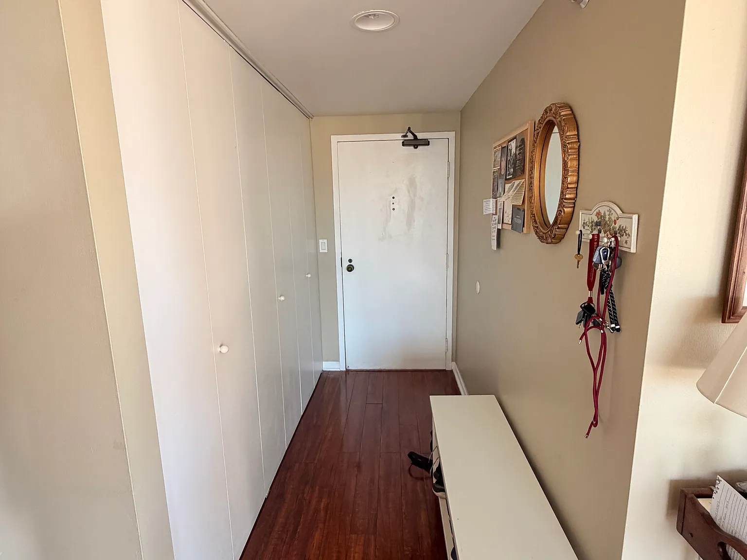 2 bed, 1100 sqft, $3,400 — Photo 2