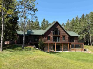 W9150 Forevergreen Ct, Hortonville, WI 54944