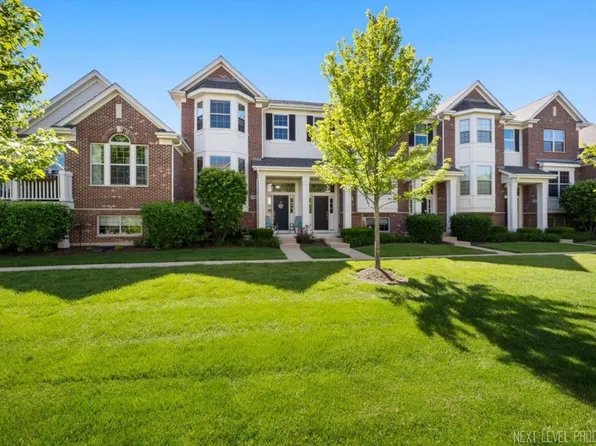 0N088 Forsythe Ct, Winfield, IL 60190