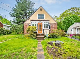 256 Roxbury Rd, New Britain, CT 06053