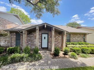 3048 Gessner Rd, Houston, TX 77080