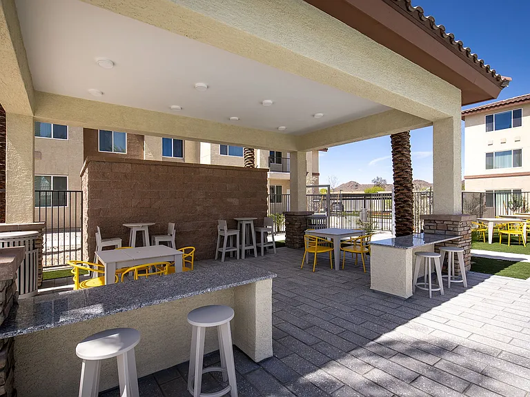 The Safford — Photo 22