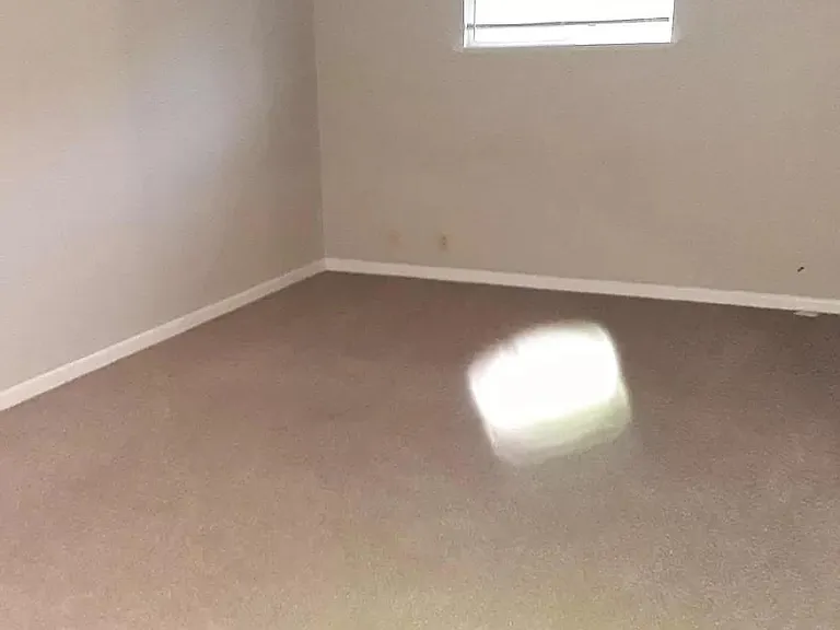 2228 N Alexander St — Photo 2
