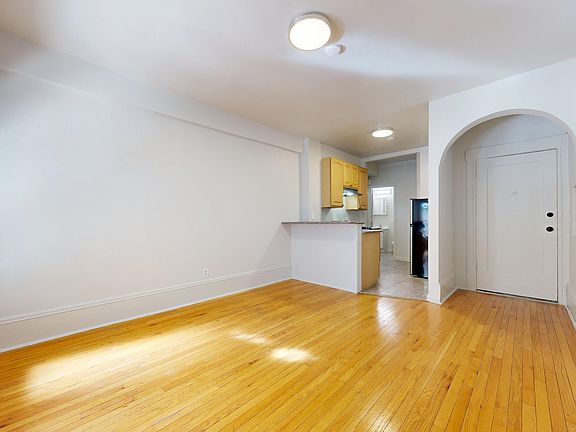 4th image of 1060 Bush St APT 101