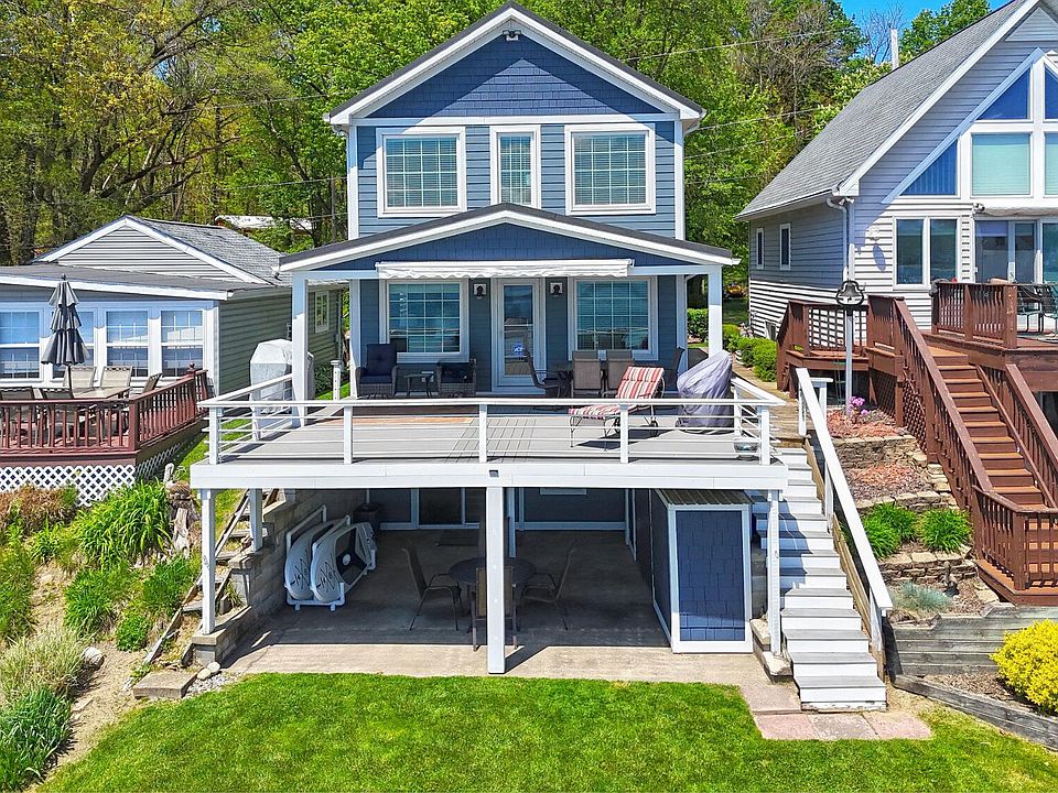 1st image of 66937 Lakeshore Dr