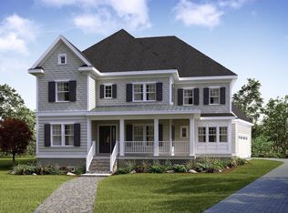 2700 N Buchanan St, Arlington, VA 22207