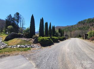 300 Shining Rock Dr #25, Canton, NC 28716