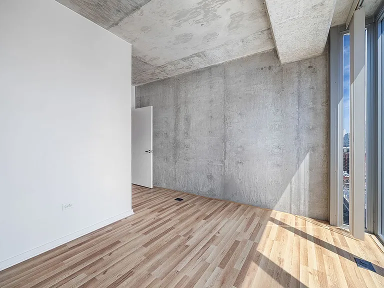 659 W Randolph St #1620 — Photo 19