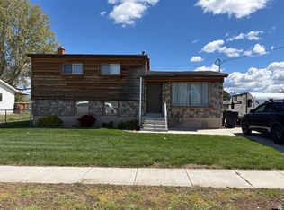 1148 N 3000 W, Clinton, UT 84015