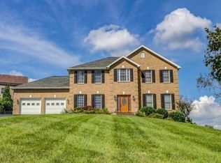 667 Greenfield St, Daleville, VA 24083