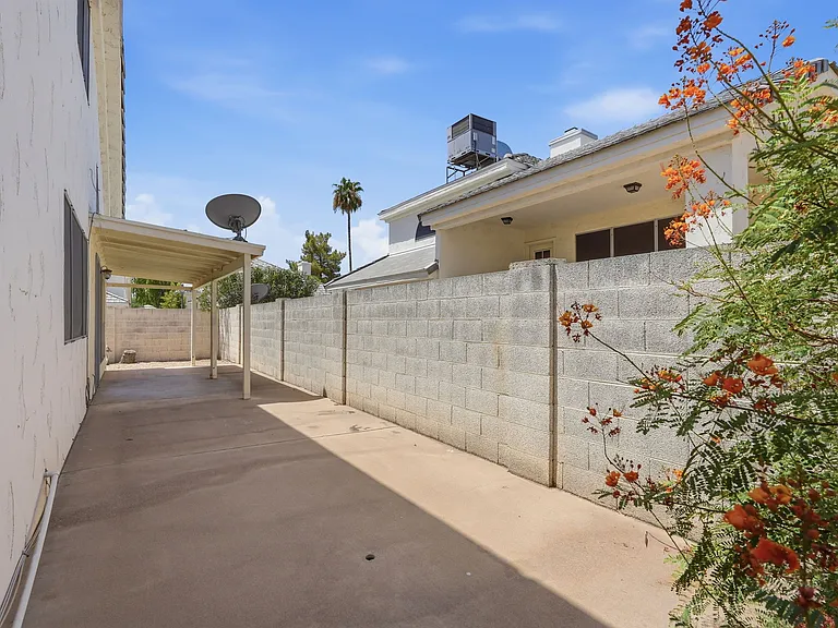 1146 N Granada Dr — Photo 35