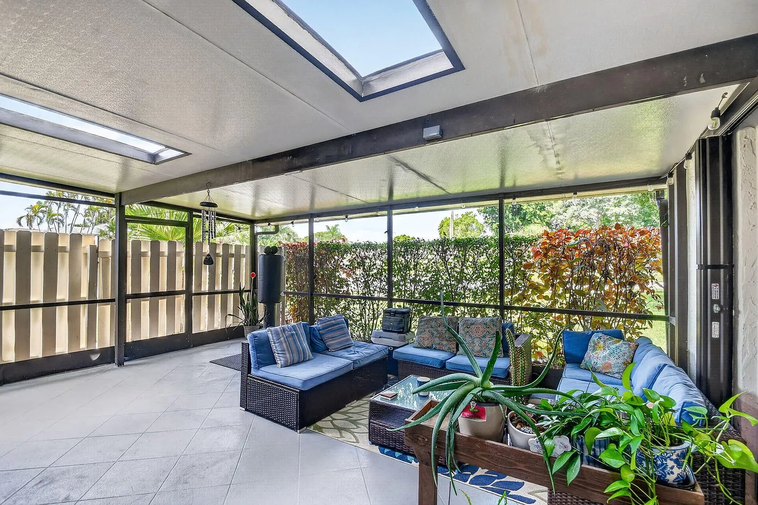 2 bed, 2.5 bath, $2,700 — Photo 1