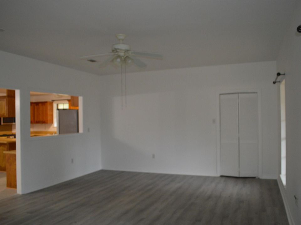 225 N Rosewood Ave, Gonzales, LA 70737 Zillow