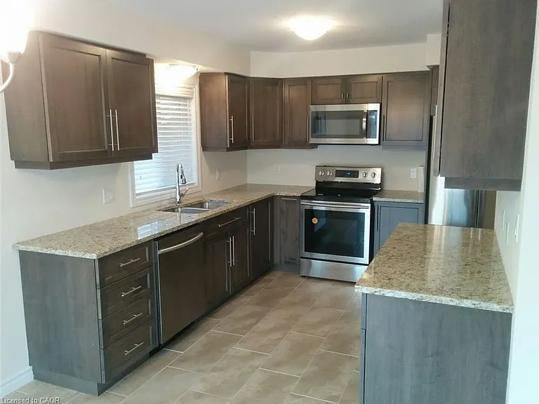 326 Old Huron Rd — Photo 2