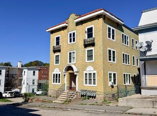 3 Allen St APT 6, Worcester, MA 01610