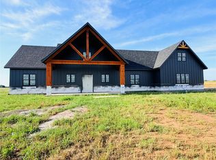 15 Monarch Ct, Poolville, TX 76487
