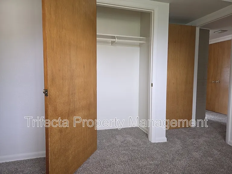 630 N Taft Hill Rd — Photo 26