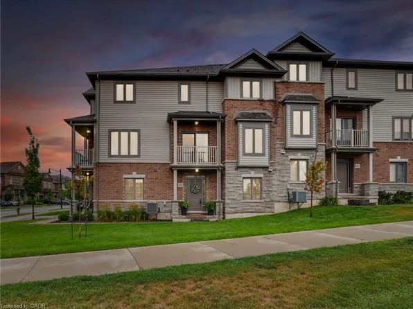 101 Mallard Trl, Hamilton, ON L8B 1W1