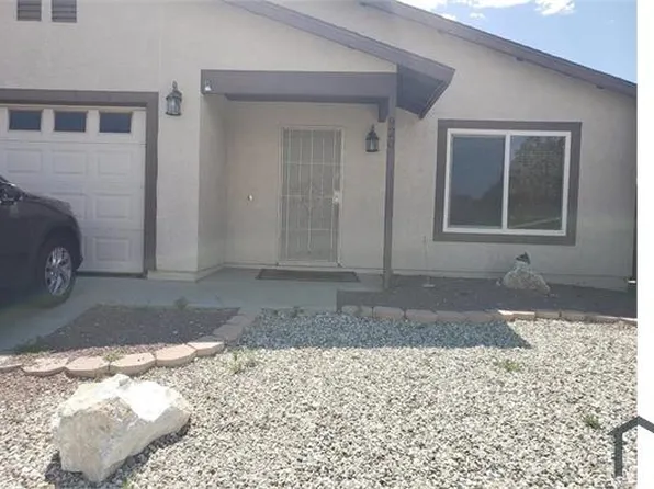 920 Chateau Way, Barstow, CA 92311