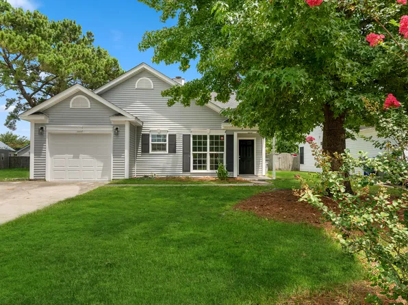 5112 Southside Dr, North Charleston, SC 29418