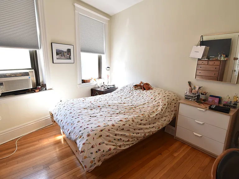 1762 Commonwealth Ave #6 — Photo 1