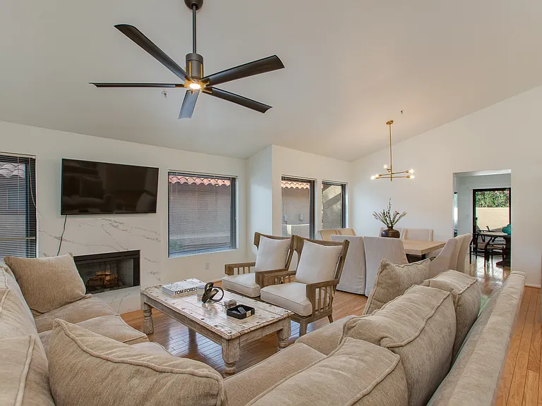 8700 E Mountain View Rd #1084 — Photo 6