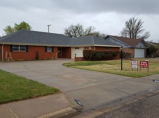 6107 Gainsborough Rd, Amarillo, TX 79106