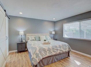 6494 Smoke Tree Ave, Oak Park, CA 91377