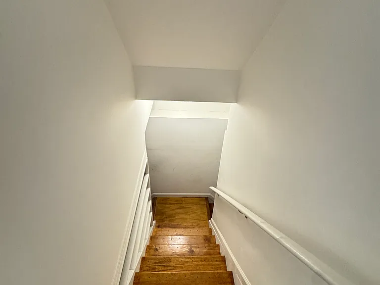 277 Skyline Dr — Photo 22