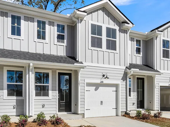 151 Berry Shoals Dr, Summerville, SC 29485