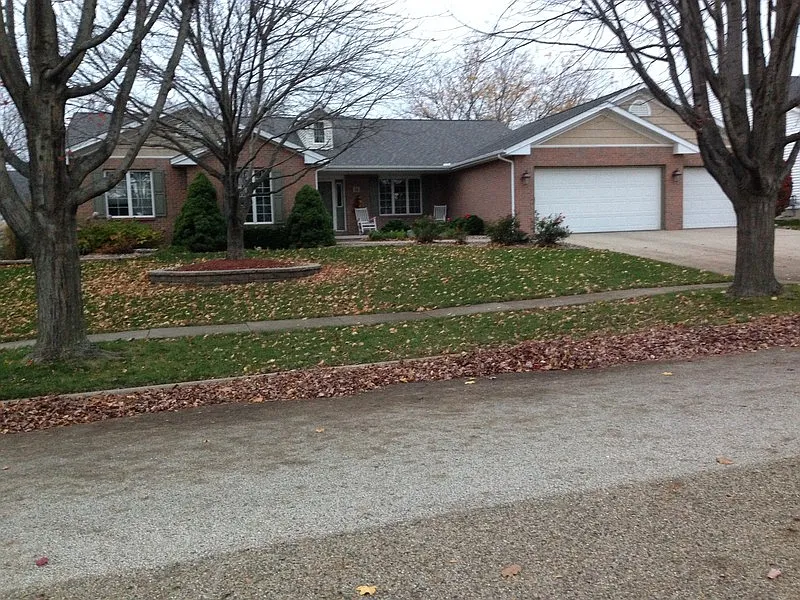 51 Ravenwood Cir photo 1