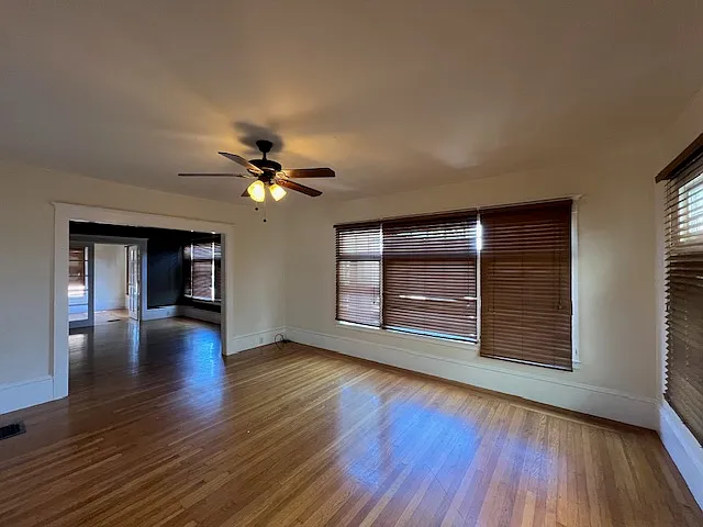2238 Lakeshore Ave #2 — Photo 3