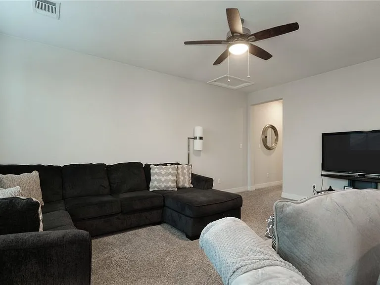 229 Bonnet Blvd — Photo 14