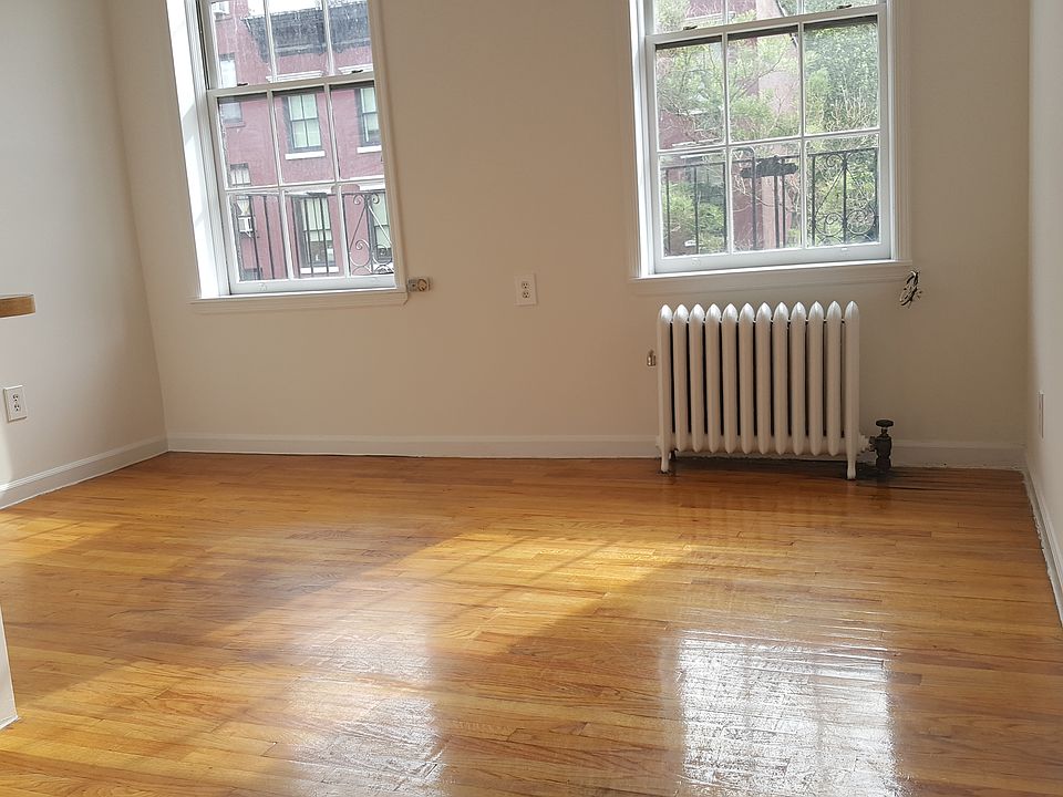 1st image of 1 Charles St APT 8