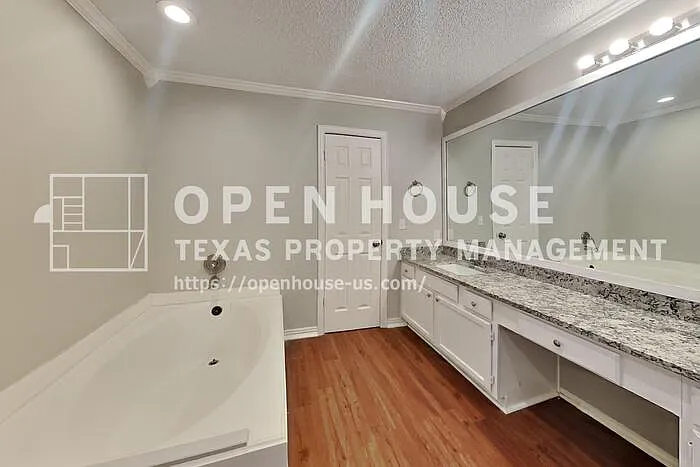 1014 Cheyenne Meadows Dr — Photo 12