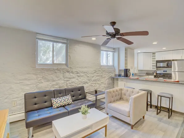 Charming & Sunny Building in East Rock!, 317 Willow St #G1, New Haven, CT 06511